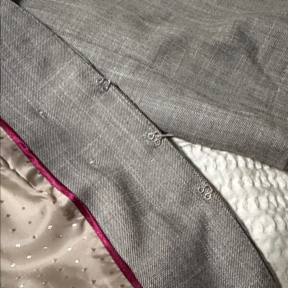 WHBM Suit - Picture 8 of 15